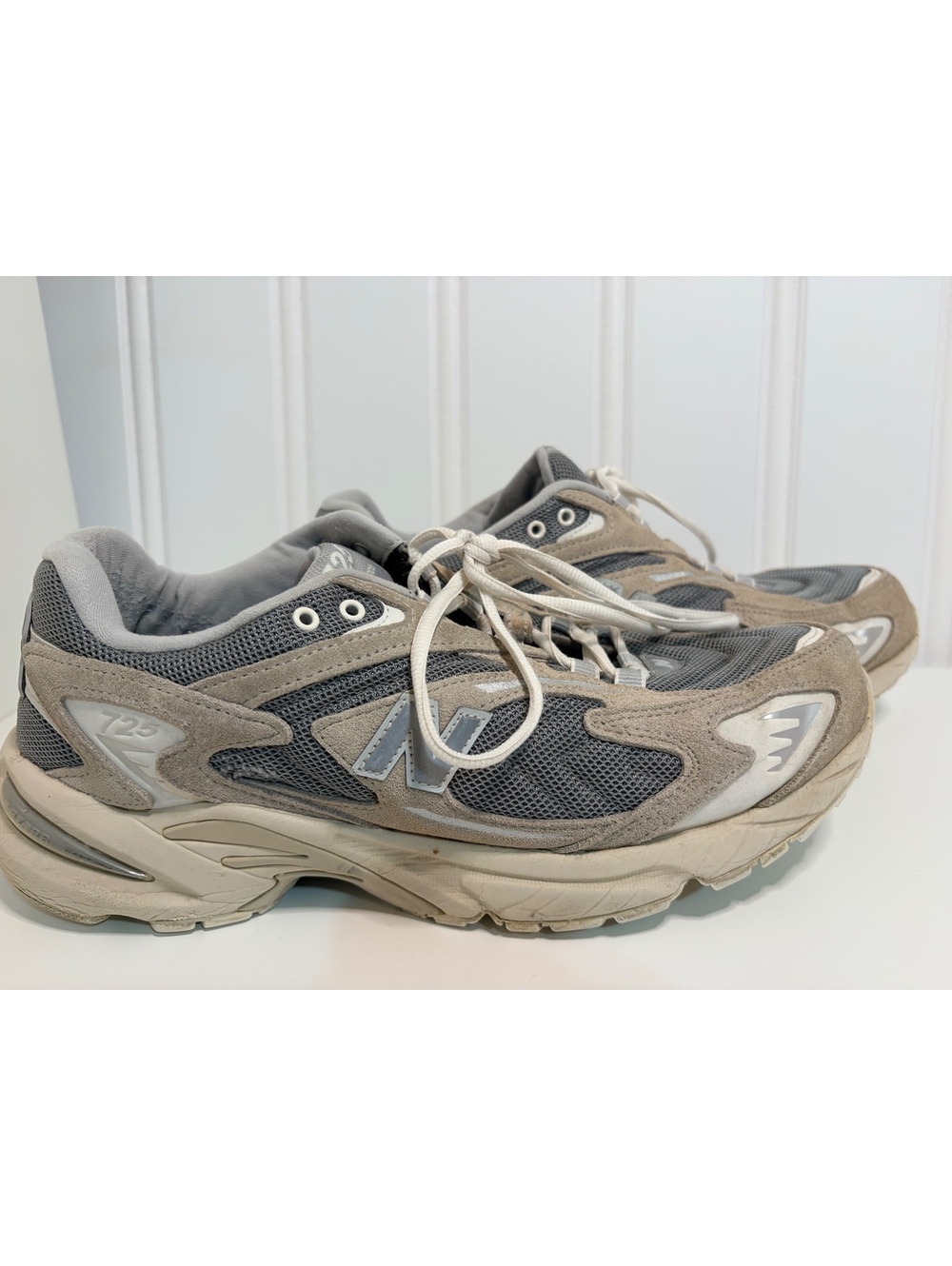 New Balance 725V1 ML725AA in Raincloud / Shadow Grey / Sea Salt